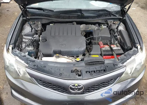 2013 Toyota Camry Se V6 z USA, uszkodzony, nr VIN 4T1BK1FK4DU023079